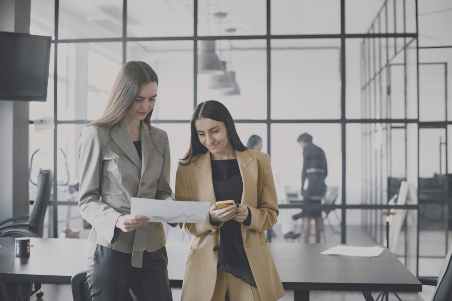 Finanzplanung am Arbeitsplatz mit digitalen Tools